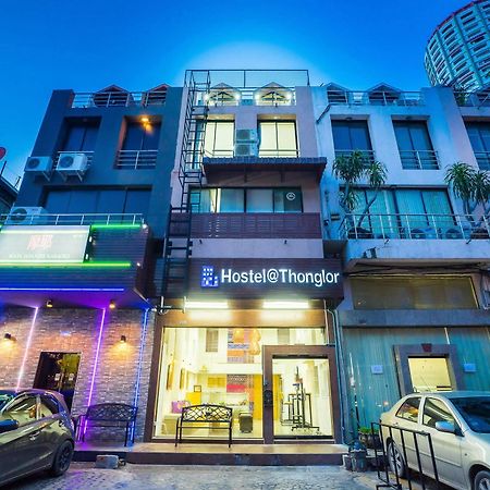 Hostel At Thonglor Banguecoque Exterior foto